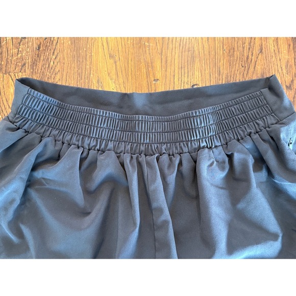 Wayre‎ Black Pleated High Waisted Athletic Shorts Women's Size S - Picture 5 of 8